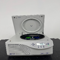 Eppendorf 5920R Refrigerated Centrifuge image 3